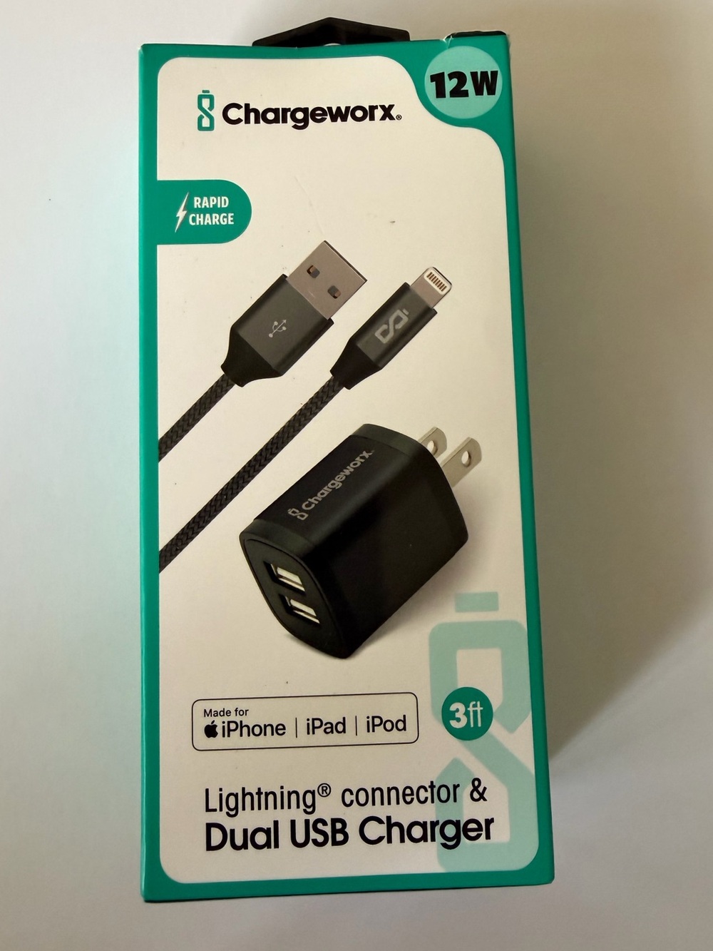 12W Black Lightning Connector & Dual USB Charger (Black)